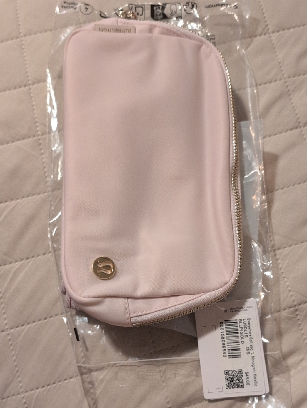 lululemon athletica Light Pink Zip Belt Bag Pouch